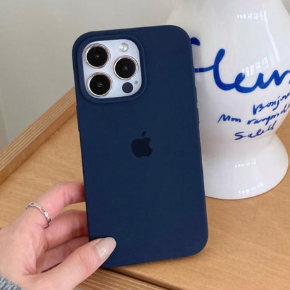 iPhone Silicone Case – Deep Blue