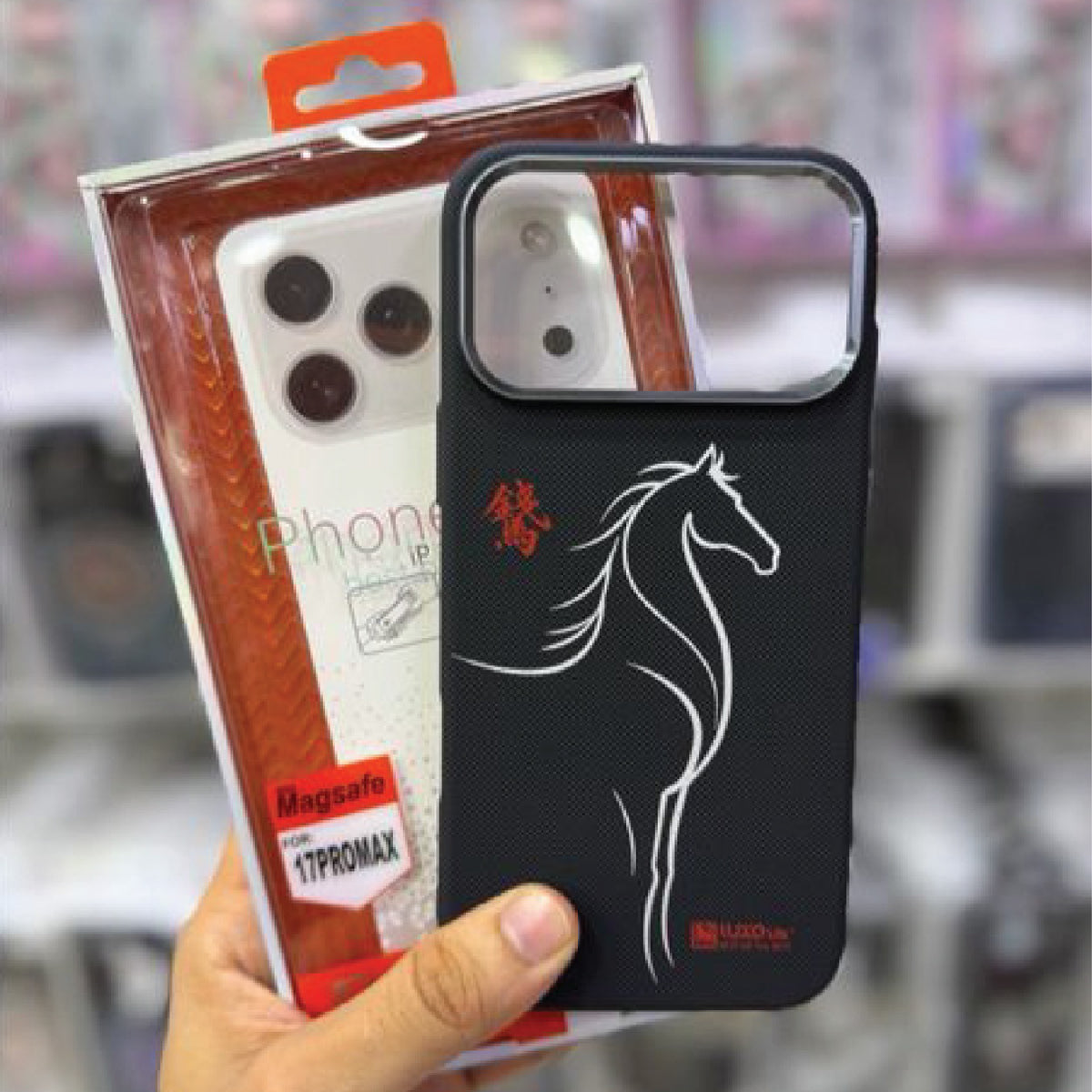 Luxo Black & Red Horse Carbon MagSafe Case