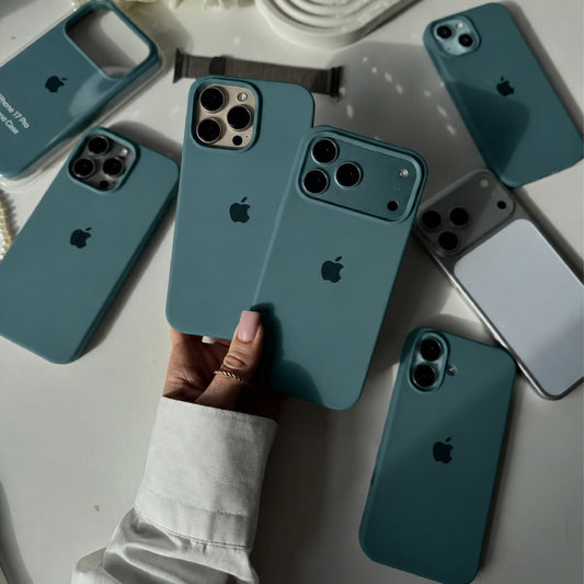 iPhone Silicone Case – Midnight Green
