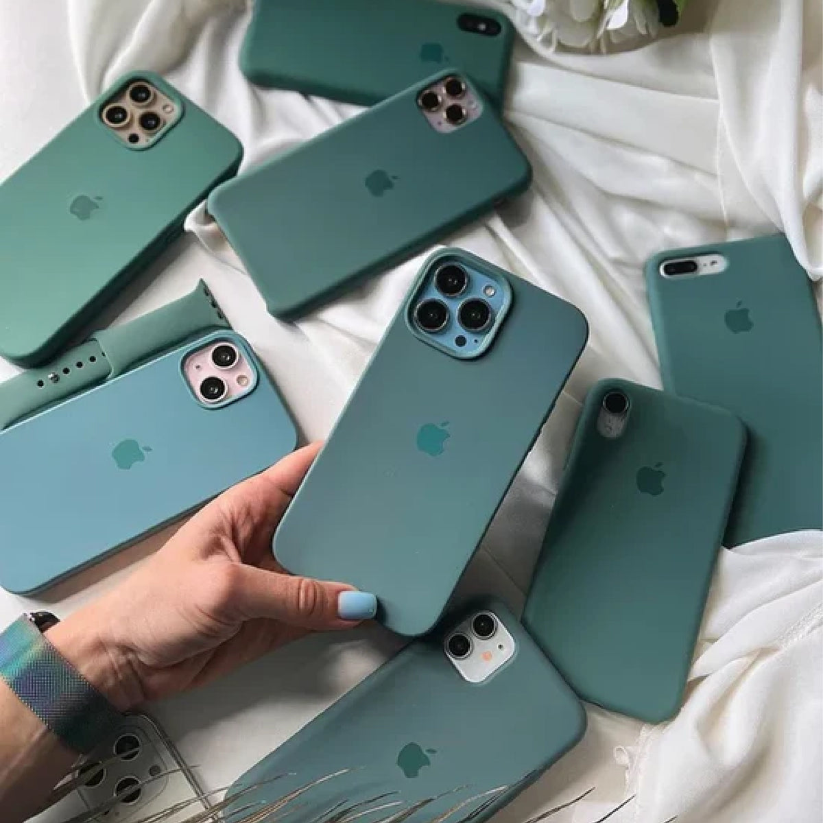 iPhone Silicone Case – Midnight Green